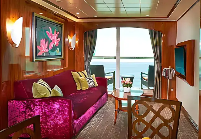 The Haven Courtyard Penthouse with Balcony