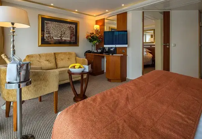 Window Cabin (Category D, E)